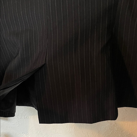 Ann Taylor Women's Black Pinstripe Blazer - Picture 6 of 7